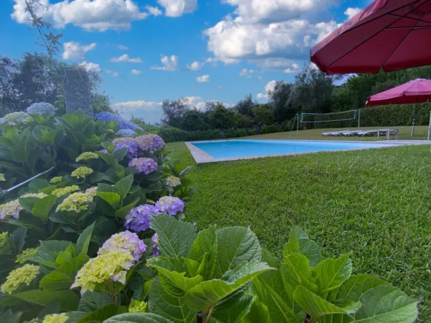 Private farmhouse with pool, games room and large garden - Image 1