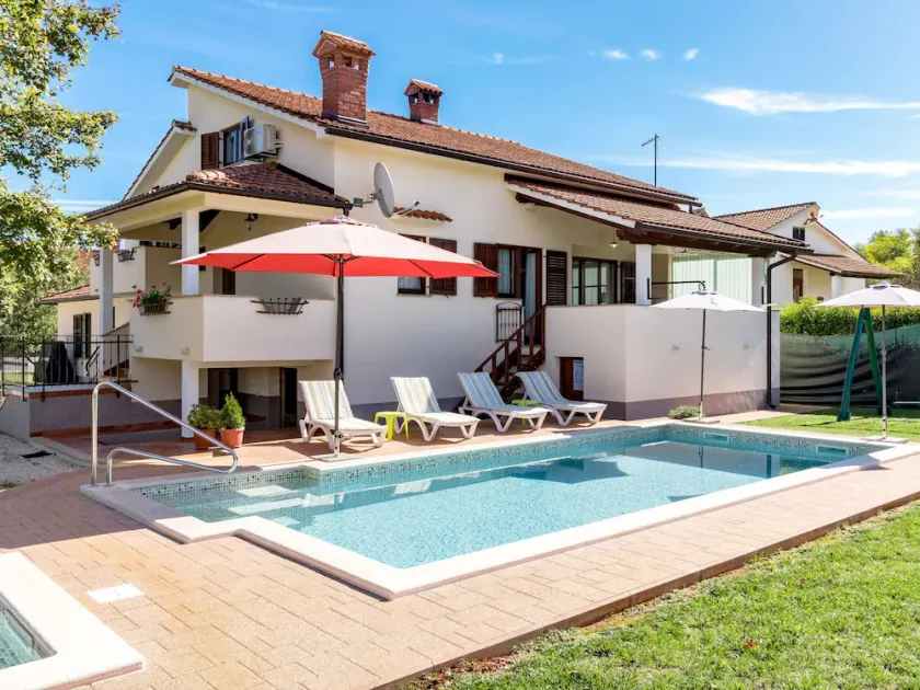 Ferienhaus Poje by Interhome - Image 1