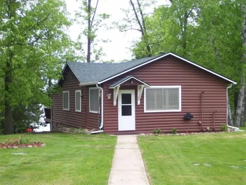 Cozy Cabin Vacation Rental on South Long Lake, Brainerd, Mn. - Image 1