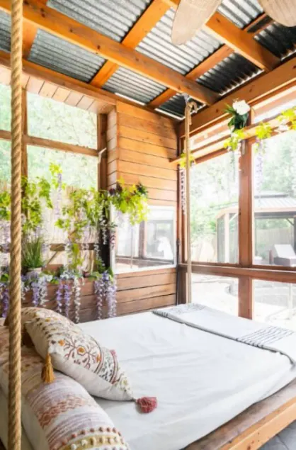 Bamboo Lagoon, Poolside Firelight, Jacuzzi and BBQ - Image 1