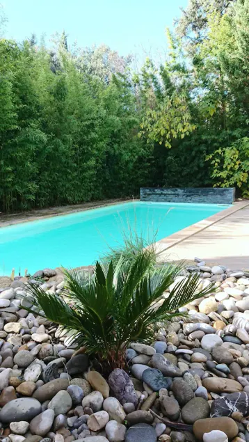 POOL AND JACUZZI IN THE AIXOIS CAMPAIGN - Image 1