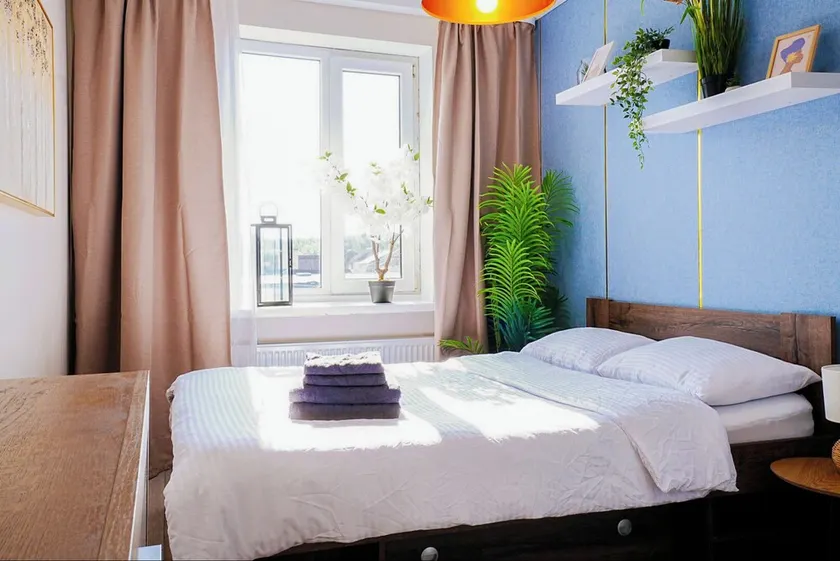 Cofy Rentals - quiet location, air-conditioning, free parking, 24-7 check-in-out with prepaid nighttime check-in, early check-in, late check-out! - Image 1