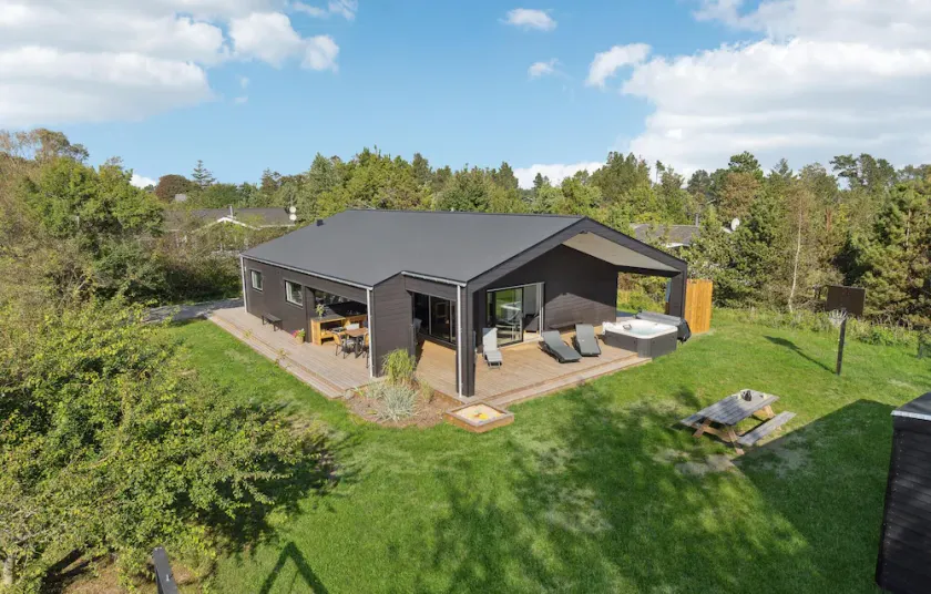 4 værelses skøn bolig i Sæby - Image 1