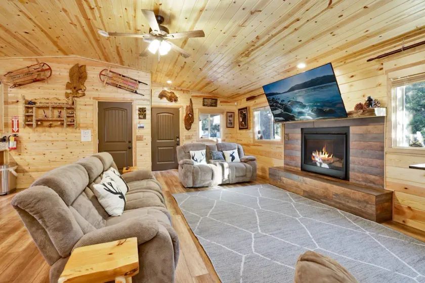 Skyline lodge #2353 - Image 1