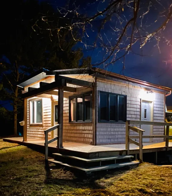 Toasted Marshmallow (w/fast internet) & baby goats! Farm 20 min to Hocking Hills - Image 1