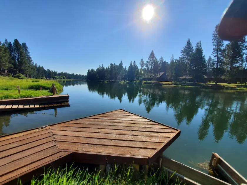 Riverfront Cabin - Sunriver/Mt.Bachelor, HotTub, Pet Friendly! - Image 1
