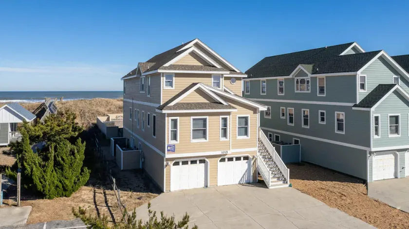 Sandbox 8 Bedroom Home in Kitty Hawk Shores - Image 1