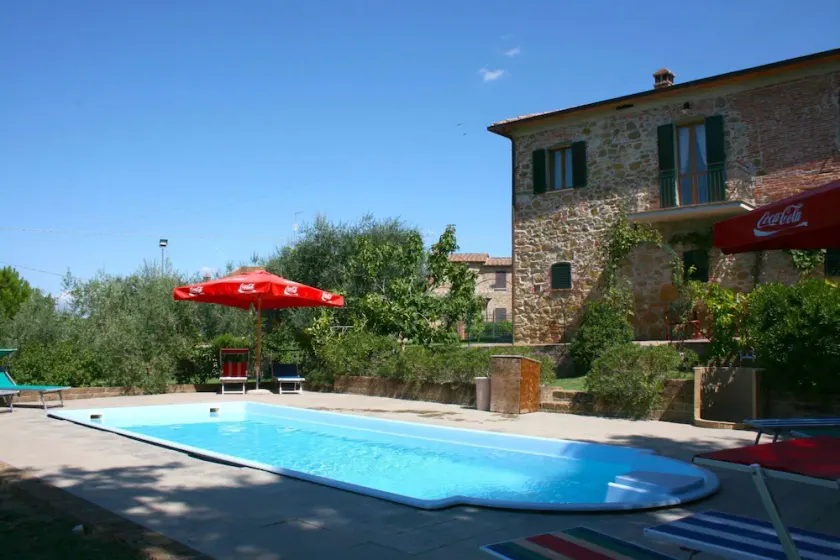 Bella villa con piscina privata situata nel territorio collinare della Valdichiana, a circa 1 km dal - Image 1
