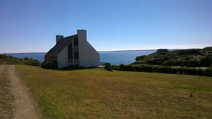 Fantastisk hus med enestående udsigt havet og havnen i Brest - Image 1