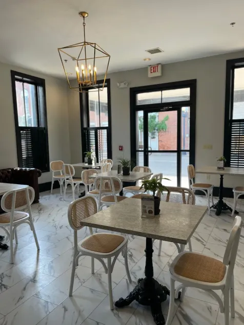 Hotel 27  - Image 1