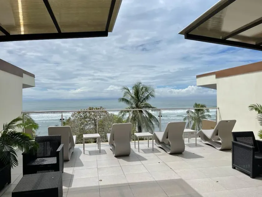 New Penthouse Condo @ pristine Bejuco Beach - Image 1
