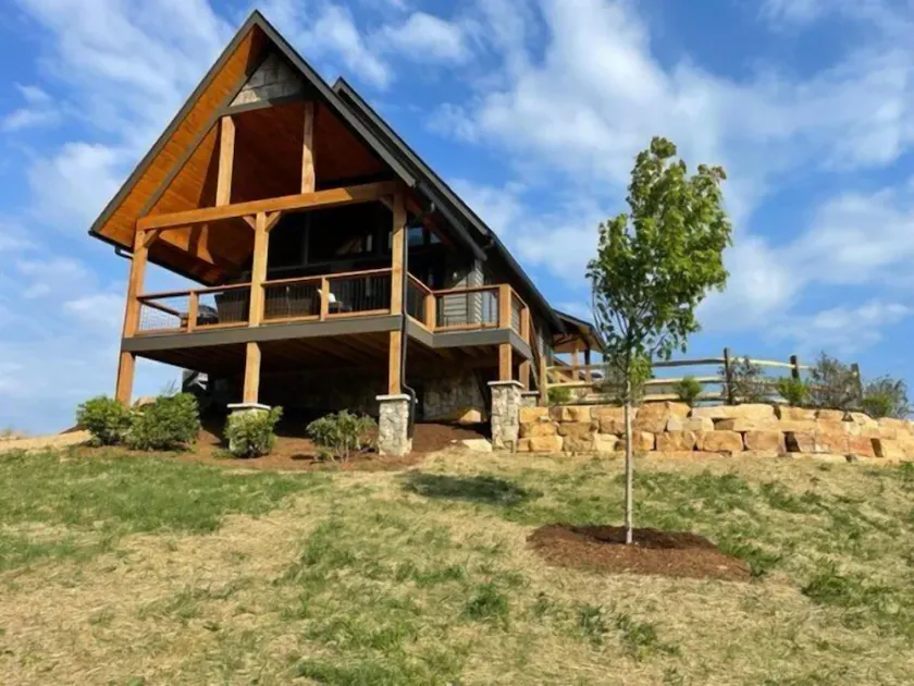 Soaring Hawk Lodge at Eagles Nest - Image 1
