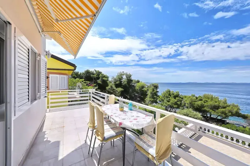 Apartments Djurdja by the sea - Image 1