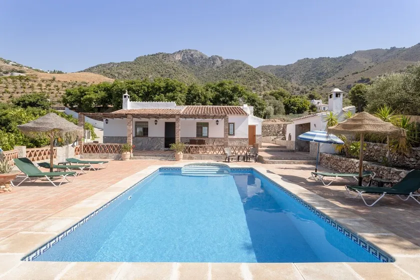 Gemütliches Ferienhaus \"La Monticana \" mit Meerblick, WLAN, Klimaanlage, Pool & Terrasse - Image 1