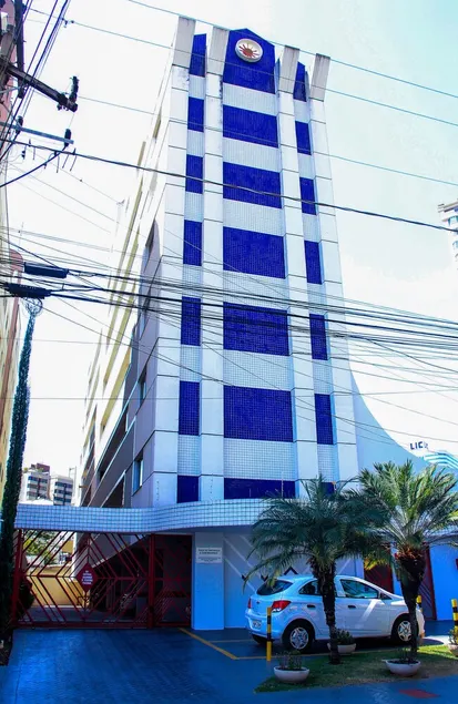 Flats Service Bueno - Image 1