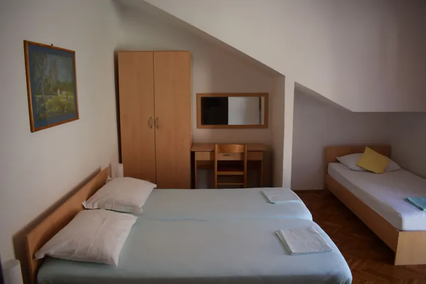 Studio Sveti Filip i Jakov 4299d - Image 1