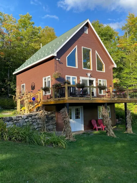 Cozy Chalet adjacent to Kingdom Trails bike, hike, ski, or just relax - Image 1