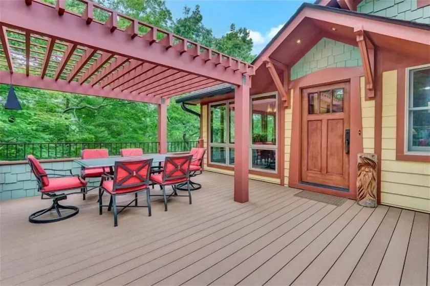 Covered Boat Slip! Beautiful Craftsman Home w/ Great Dock!  Come Visit \"Charlie's Treehouse\"! - Image 1