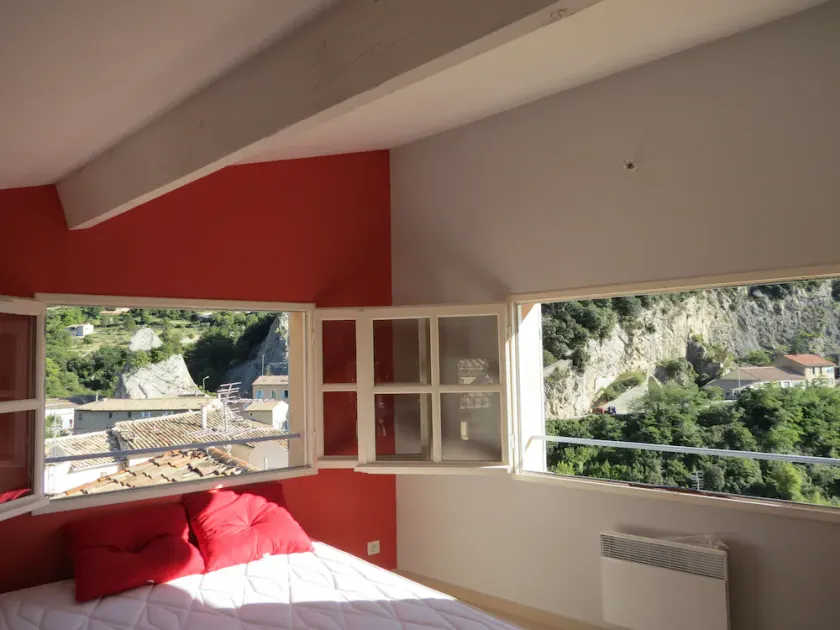 Apartamento novo ao lado da ponte romana, vistas únicas, terraço, sem parafusos vi - Image 1