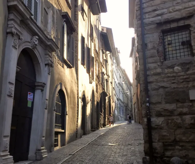 Apartment in the heart of Città Alta Bergamo - Image 1