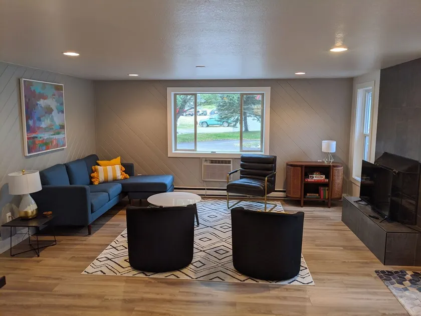 Newly Renovated In-Town Whitefish Townhome w/ Pool. Between Downtown & Ski Hill. - Image 1