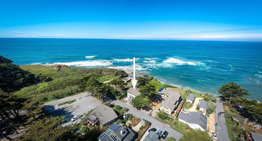 Oceanfront Home Retreat w/ Breathtaking Views of Fitzgerald Marine Reserve - Image 1