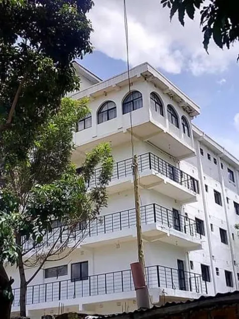 Swan Hotel - Image 1