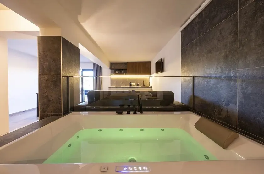 Ferienwohnung „La Brisa - Levante“ mit privater Terrasse - Image 1