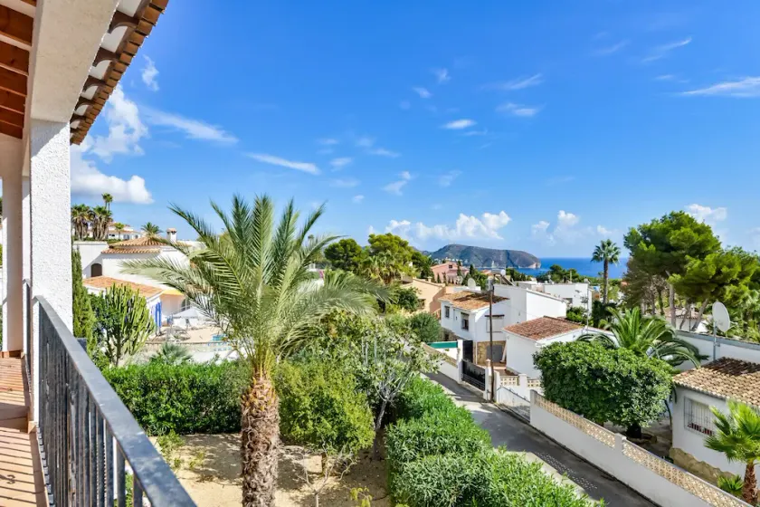 VILLA SERENA, holidays house in Moraira with sea views - Image 1