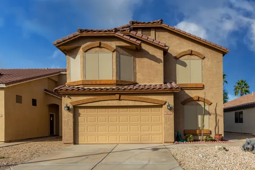 Perfect Location in Phoenix!! - Image 1