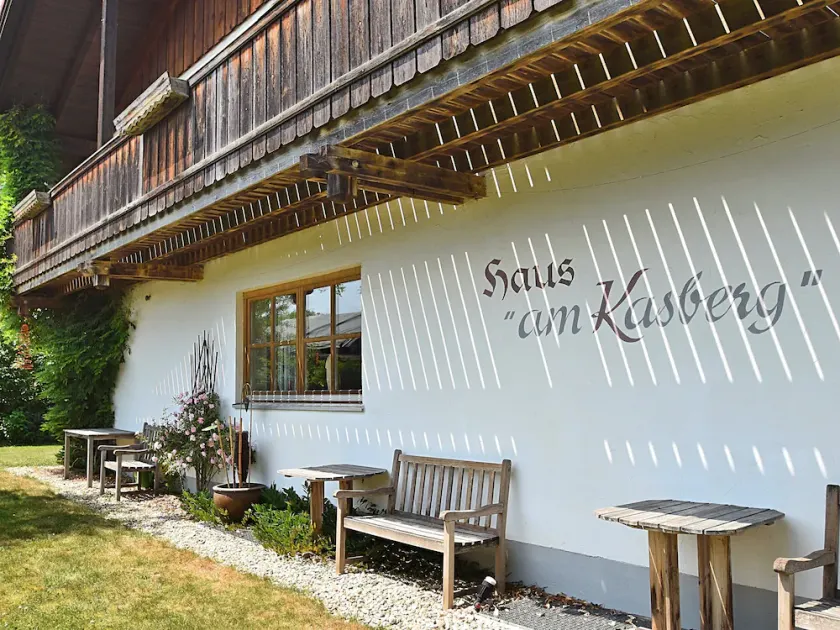 Spacious holiday home with garden and balcony in Rinchnach in the Bavarian Forest - Image 1
