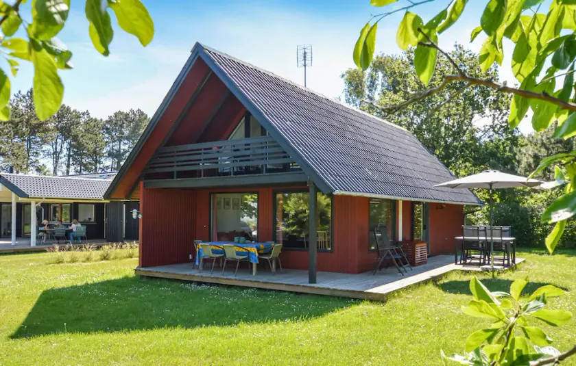 3 Bedroom Beautiful Home In Kalundborg - Image 1