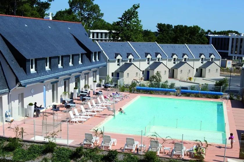 Studio proche Vannes Bretagne sud avec piscine - Image 1