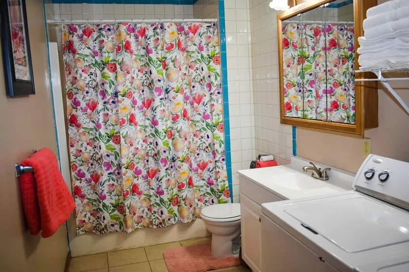 Experience Oxford - Spacious Home - Great Location - Image 1