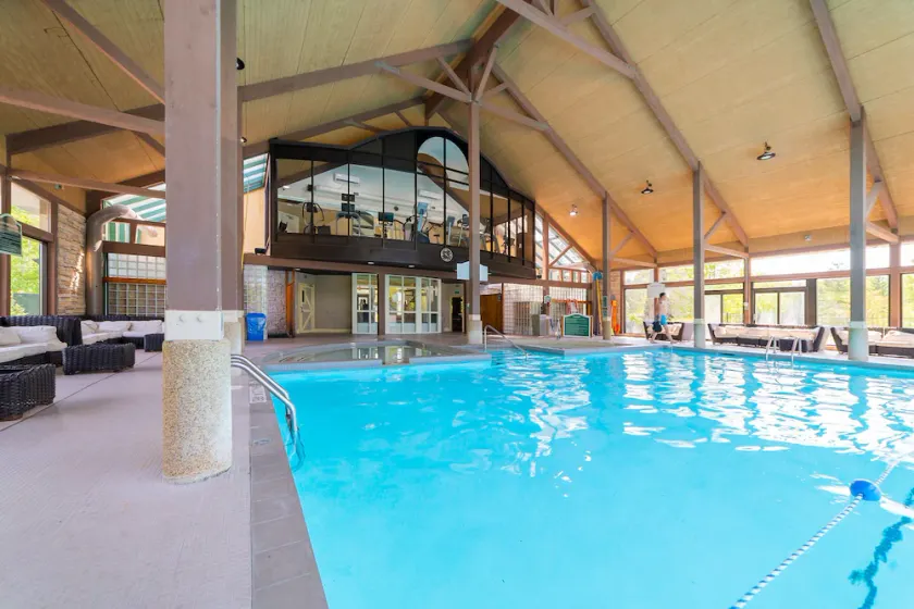 Horseshoe Valley Suites - The Maple - Image 1