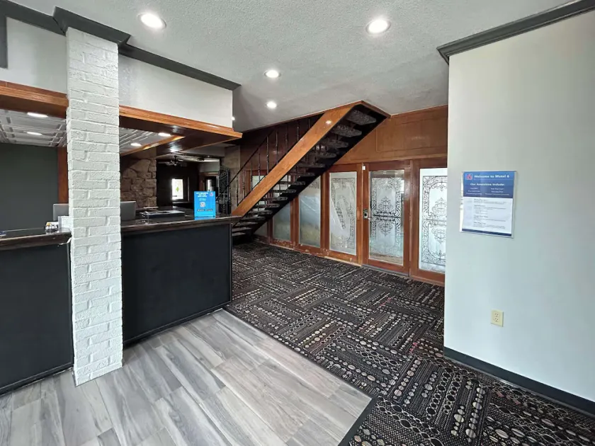 Motel 6 Ada, OK - Image 1