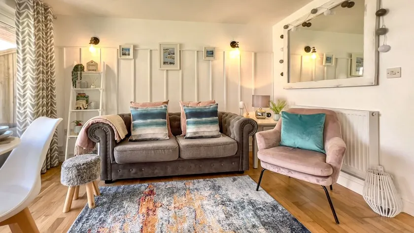 Perfect Cornish Holiday Pad - 10 Min Walk to Beach! - Image 1
