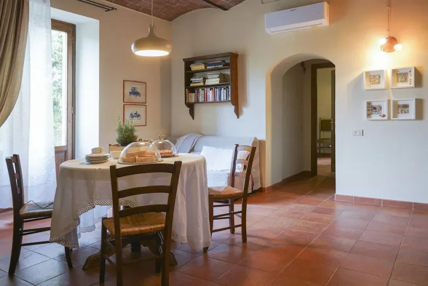 Apartamento bien amueblado con aire acondicionado a pocos kilómetros del mar - Image 1