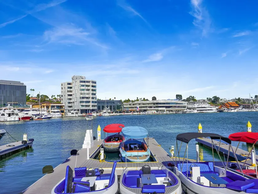 New Port Beach -Lido Isle-Beach vacation at its best!! - Image 1