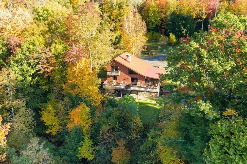 Spacious 6BR Catskills Mountain Getaway with Hot Tub & Stunning Views - Image 1