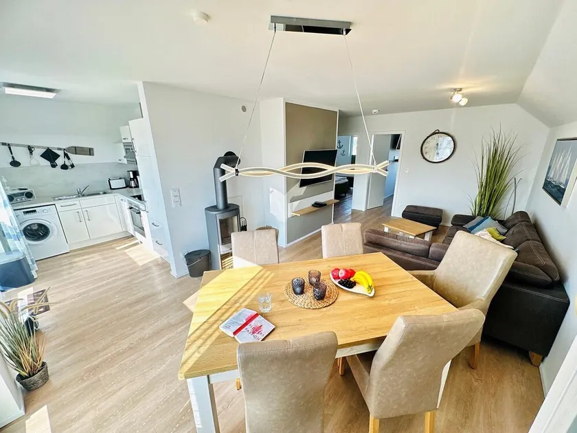 Holiday apartment \"Räuberhöhle\" by Seeblick Ferien - Image 1