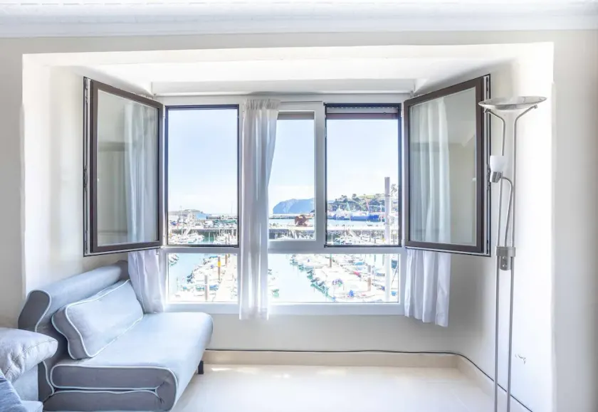 Old Port, apartamento con vistas al puerto. - Image 1