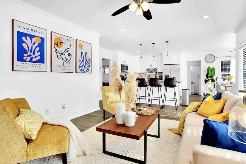 Hip & Cozy Getaway - 5 mins to DT Lawrenceville! - Image 1