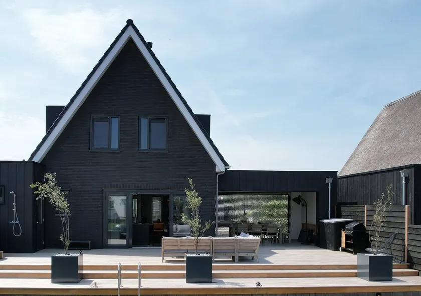 Luxury vacation home including boat and heated veranda in Stavoren - Image 1