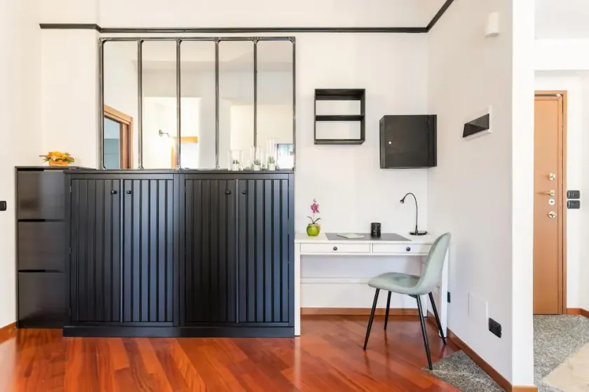 Santa Chiara Apartment by MyHomeInComo - Image 1