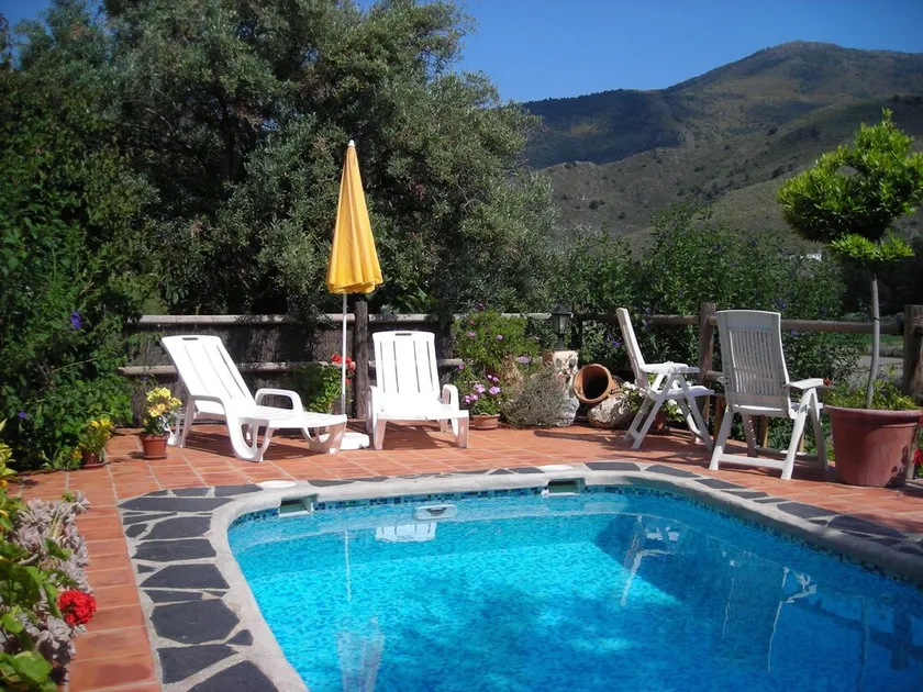 Gemütliche und ruhige Feriencottage mit privatem, beheizbarem Pool und atemberaubender Aussicht - Image 1
