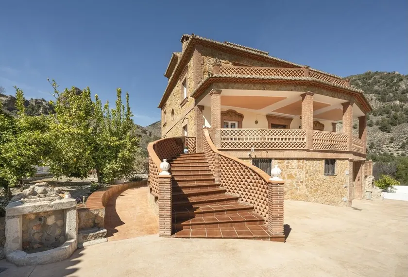 Spectacular Rural House Villa la Gaviota - Image 1