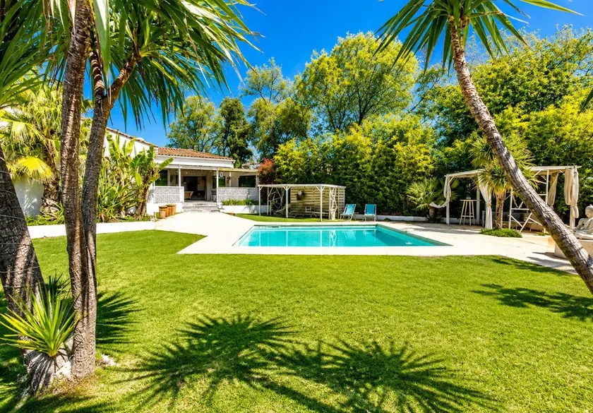 Superb luxury vacation villa - Image 1