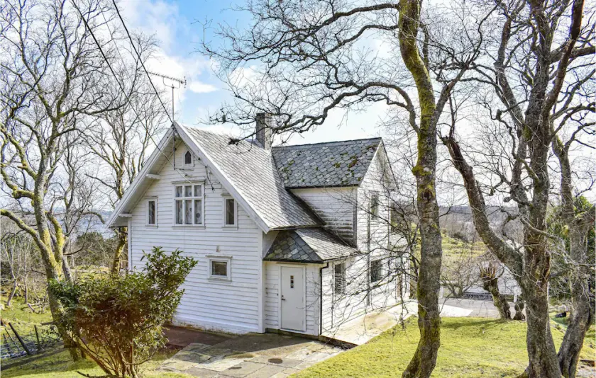 Fantastisk hus i Torangsvåg med havudsigt - Image 1