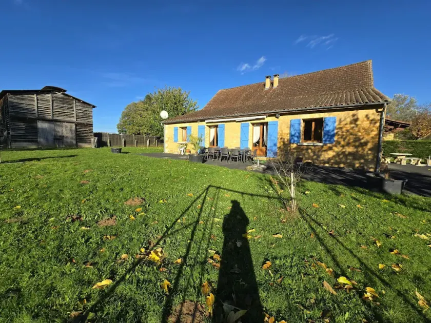 Large house near Sarlat, perfect for families, 6 bedrooms - Image 1